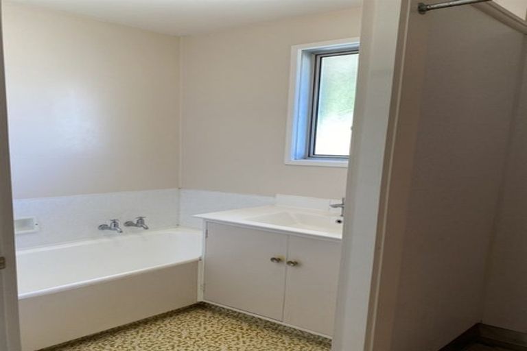 Photo of property in 2 Conway Street, Somerfield, Christchurch, 8024