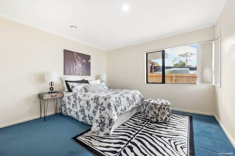 Photo of property in 29a Newington Road, Henderson, Auckland, 0612