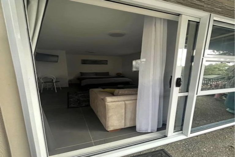 Photo of property in 1/40 Kestrel Heights, Arkles Bay, Whangaparaoa, 0932