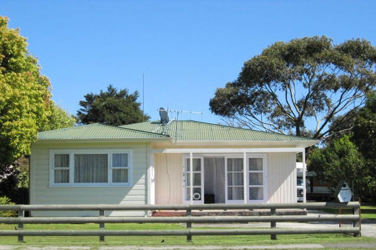 Photo of property in 66 Riverview Road, Huntly, 3700