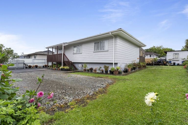 Photo of property in 57 Te Irirangi Drive, Clover Park, Auckland, 2019