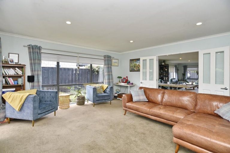 Photo of property in 6 Hampstead Close, Rangiora, 7400