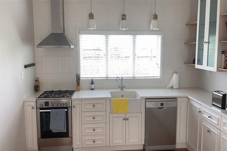 Photo of property in 59 Enderley Avenue, Enderley, Hamilton, 3214