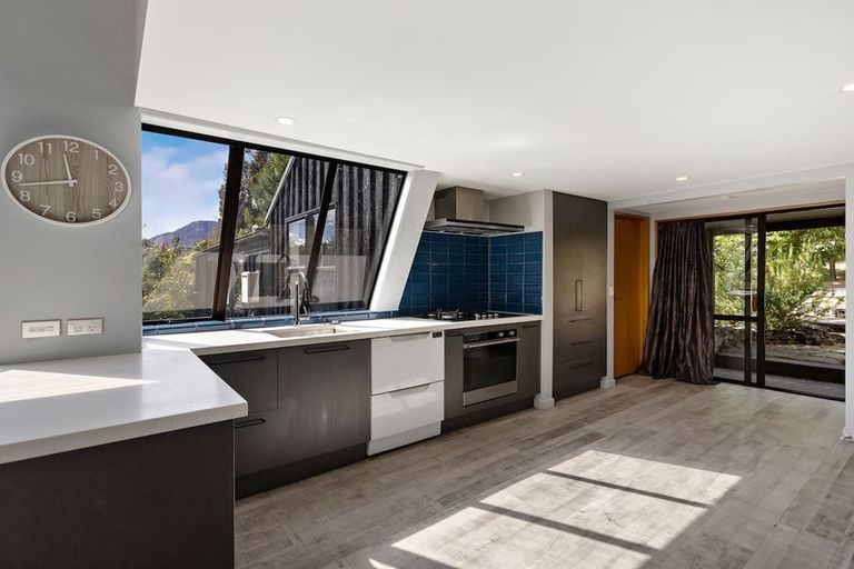 Photo of property in 49b Goldfield Heights, Queenstown, 9300