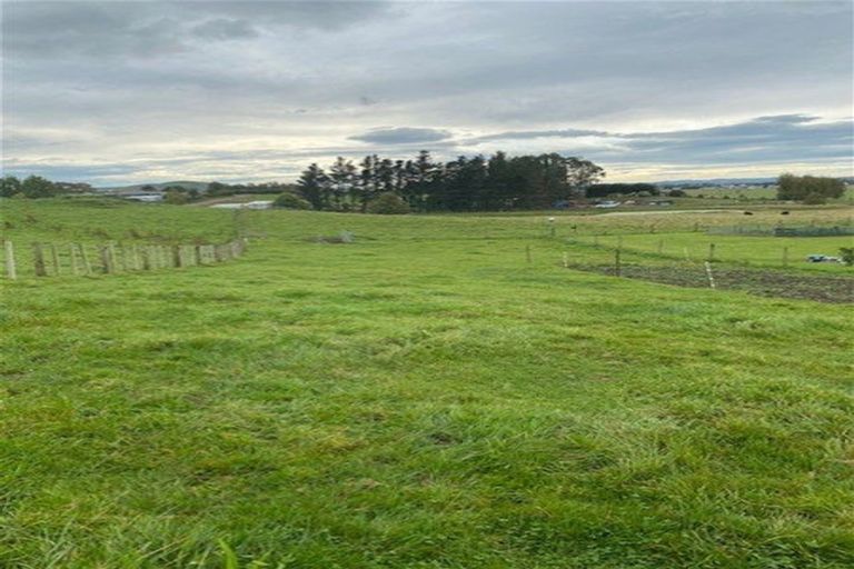 Photo of property in 18 Jg Wilson Drive, Waipukurau, 4281