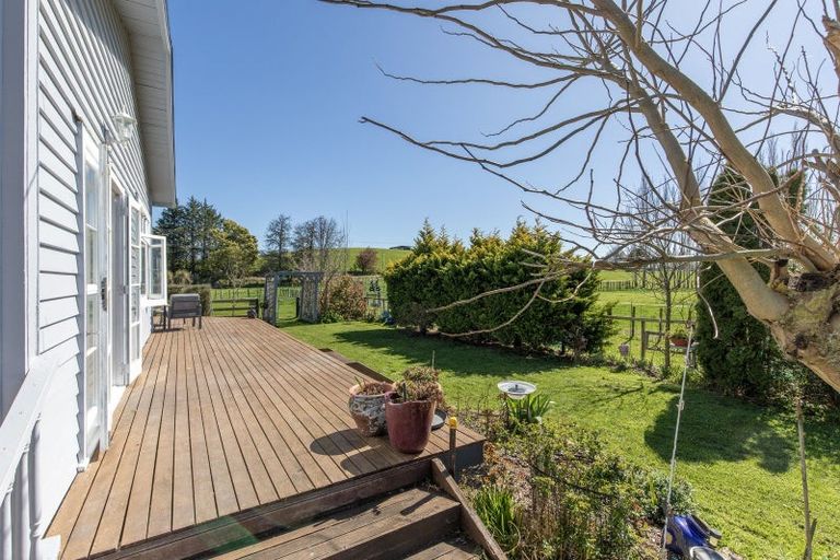 Photo of property in 471 Porangahau Road, Waipukurau, 4282