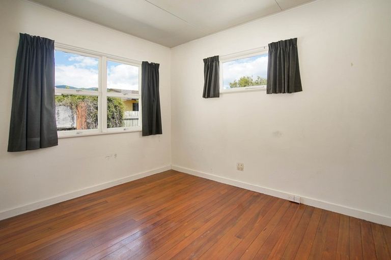 Photo of property in 2/52 Songer Street, Stoke, Nelson, 7011