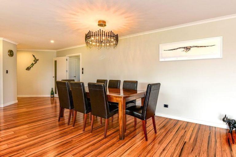 Photo of property in 36 Windsor Drive, Kirwee, Darfield, 7571