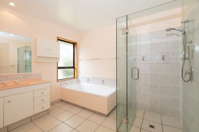 Photo of property in 14 Ferrier Place, Tinwald, Ashburton, 7700