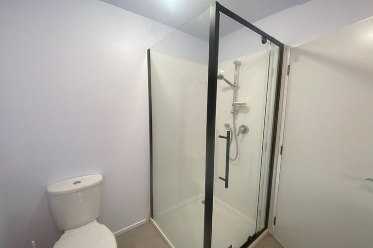 Photo of property in 15 Russell Street, Picton, 7220