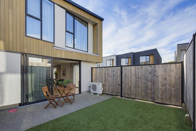 Photo of property in 21/10 Trieste Way, Paraparaumu, 5032