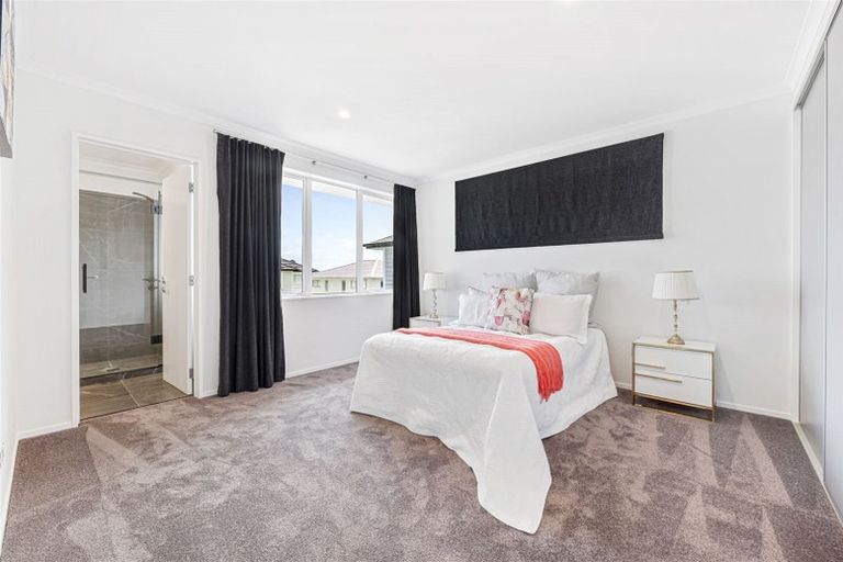 Photo of property in 32 Koropa Road, Flat Bush, Auckland, 2019