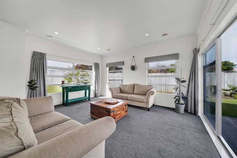 Photo of property in 7 Joshua Place, Bell Block, New Plymouth, 4312