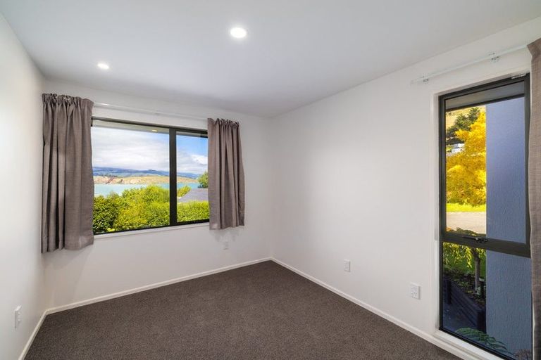 Photo of property in 6 Kaikomako Place, Cass Bay, Lyttelton, 8082