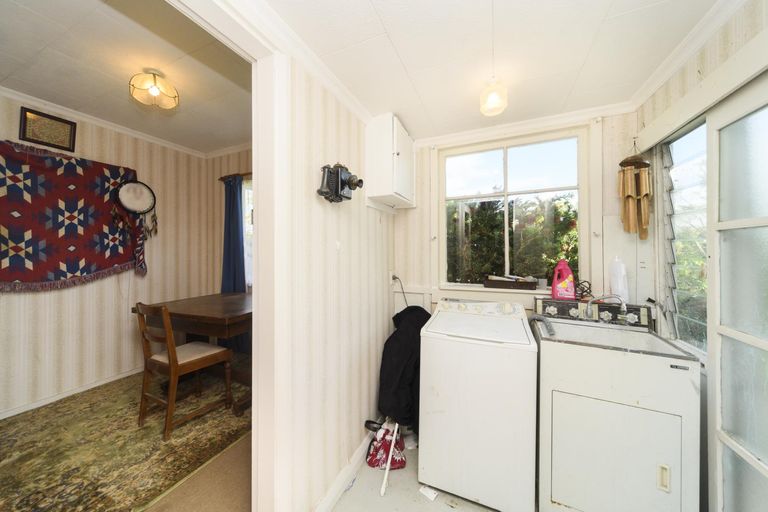 Photo of property in 39 Aberdeen Avenue, Takaro, Palmerston North, 4412