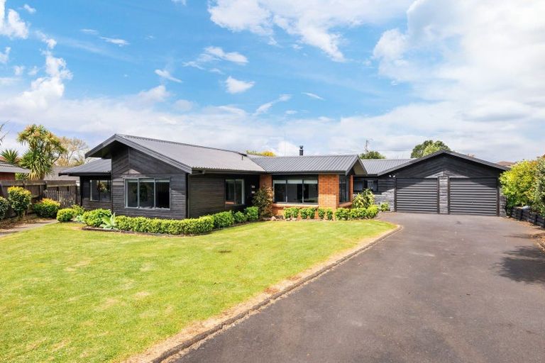 Photo of property in 15 Heron Place, Maunu, Whangarei, 0110