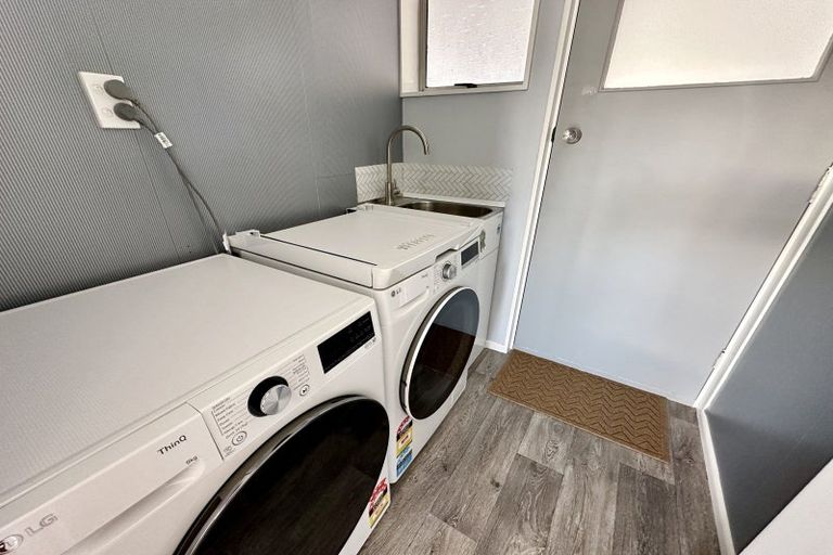 Photo of property in 2/64 Glengarry Crescent, Glengarry, Invercargill, 9810