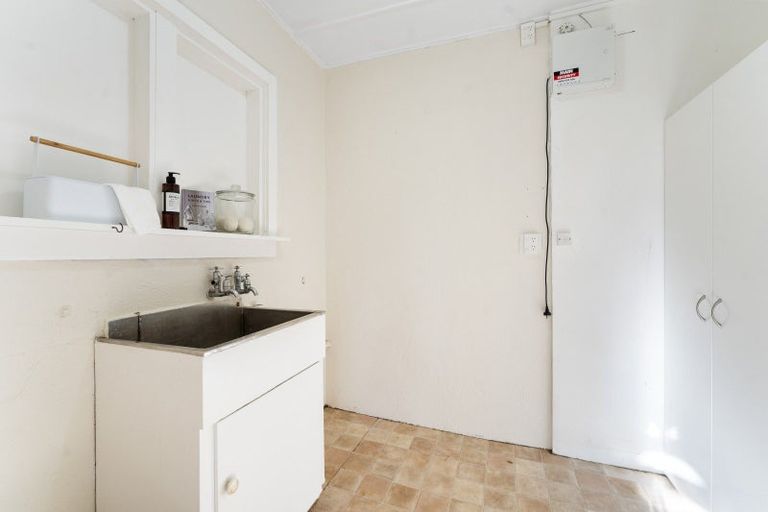 Photo of property in 44 Bluegum Road, Paraparaumu Beach, Paraparaumu, 5032