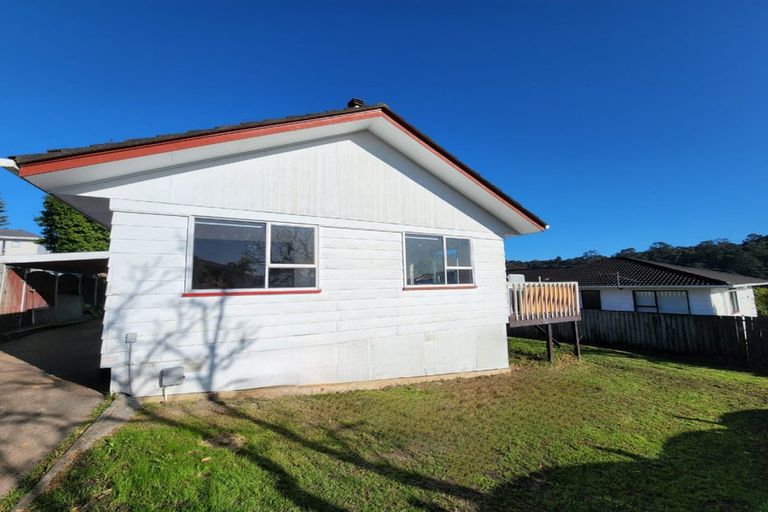 Photo of property in 82 Lynn Road, Bayview, Auckland, 0629