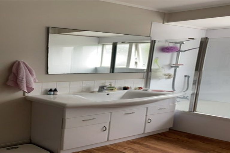 Photo of property in 2/16 Prictor Street, Papakura, 2110