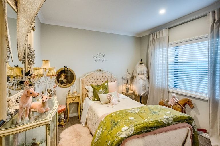 Photo of property in 7 Aspiring Drive, Poraiti, Napier, 4112