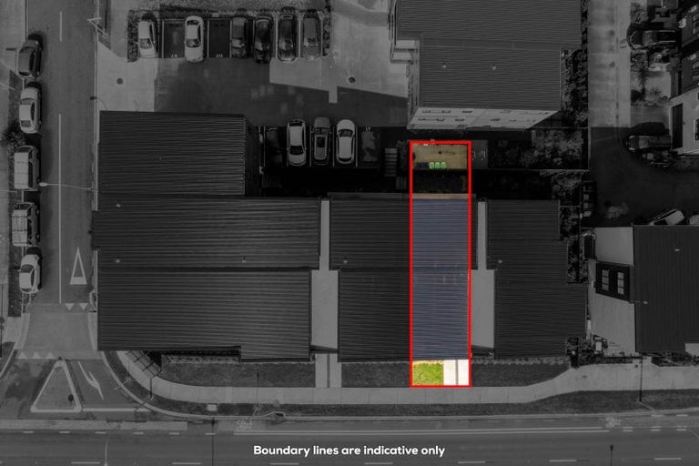 Photo of property in 2/1g Dishys Road, Flat Bush, Auckland, 2019