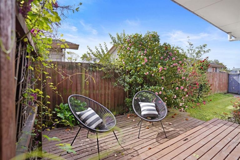 Photo of property in 1/244 Main Road North, Redwood, Christchurch, 8051