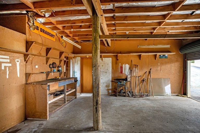 Photo of property in 24 Puketiro Place, Paihia, 0200