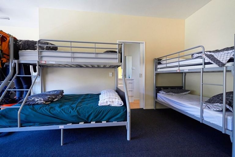 Photo of property in 43 Kotuku Road, South Bay, Kaikoura, 7300