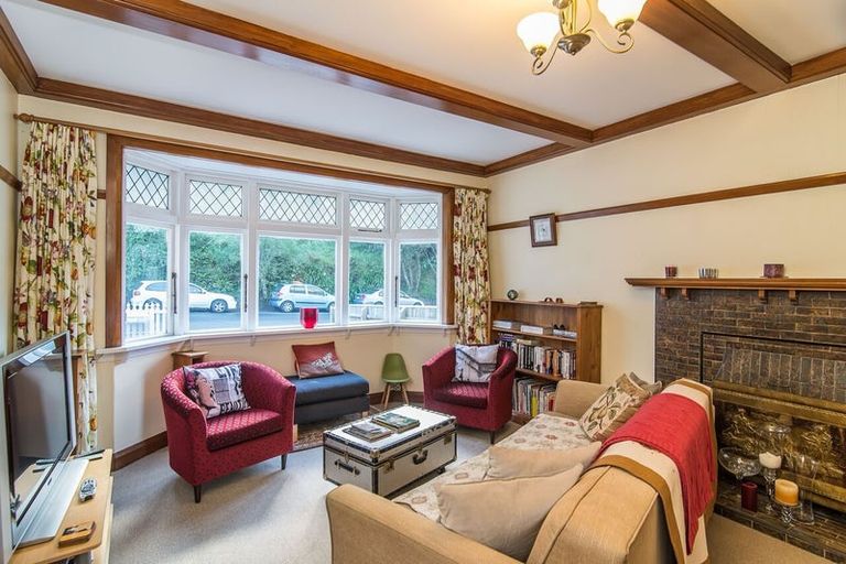 Photo of property in 127 Grant Road, Thorndon, Wellington, 6011