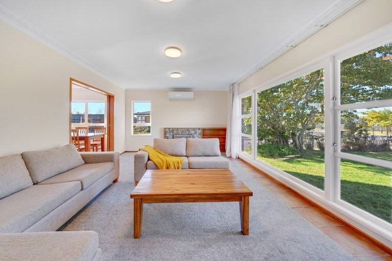 Photo of property in 28 Sandspit Road, Waiuku, 2123