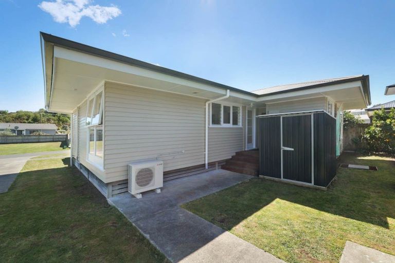 Photo of property in 15a Sandleigh Drive, Athenree, Katikati, 3177