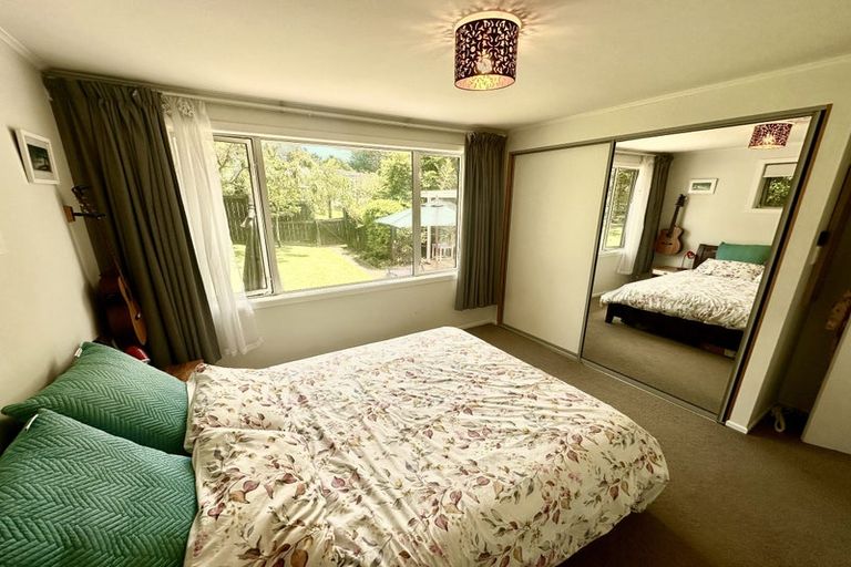 Photo of property in 1 Arahia Street, Northcote, Auckland, 0627