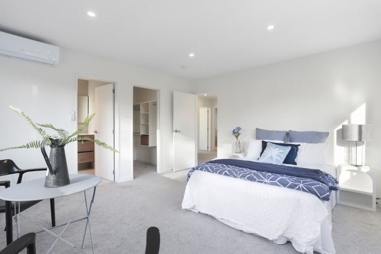 Photo of property in 37 Garton Drive, Massey, Auckland, 0614