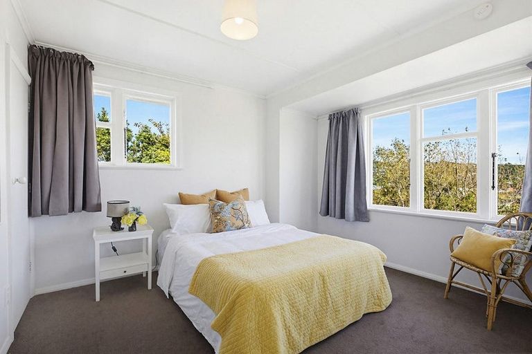 Photo of property in 13 Downes Street, Titahi Bay, Porirua, 5022