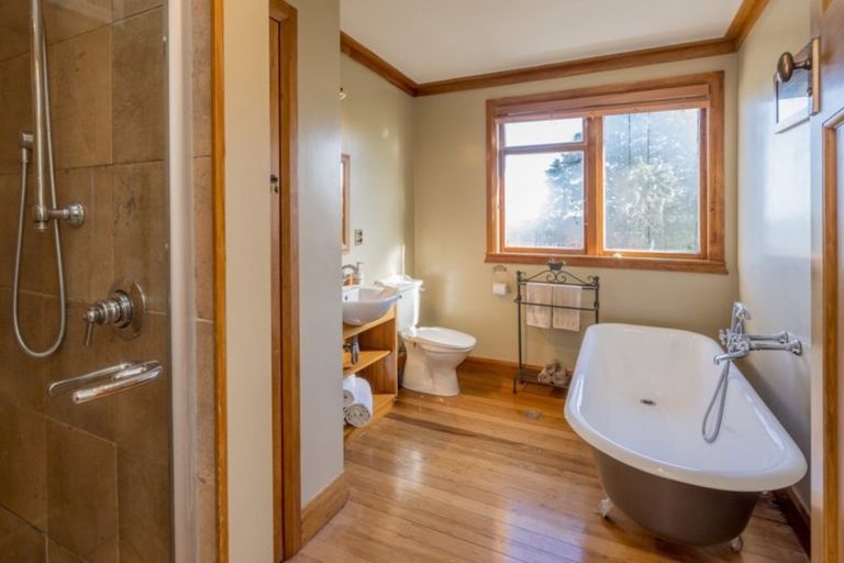 Photo of property in 97 Weraroa Road, Levin, 5510