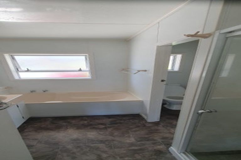 Photo of property in 24 Pohutu Street, Whakatane, 3120