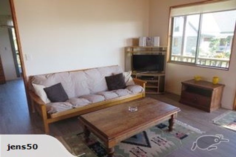 Photo of property in 33 Rosemount Road, Matakana, Warkworth, 0985
