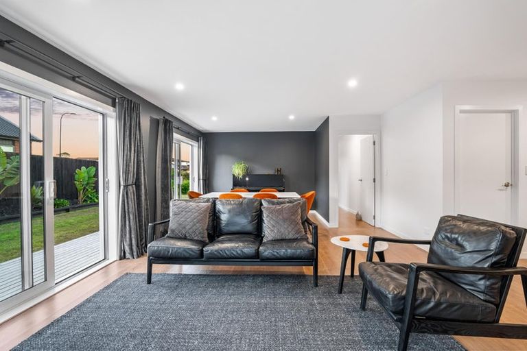 Photo of property in 58 Riverhead Point Drive, Riverhead, 0820