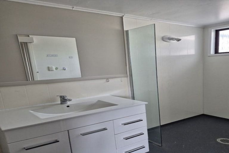 Photo of property in 19 Dockery Avenue, Onekawa, Napier, 4110