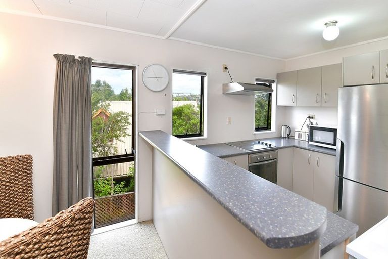 Photo of property in 26a Brian Crescent, Stanmore Bay, Whangaparaoa, 0932