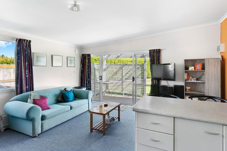 Photo of property in 11 Ocean Breeze Drive, Waihi Beach, 3611