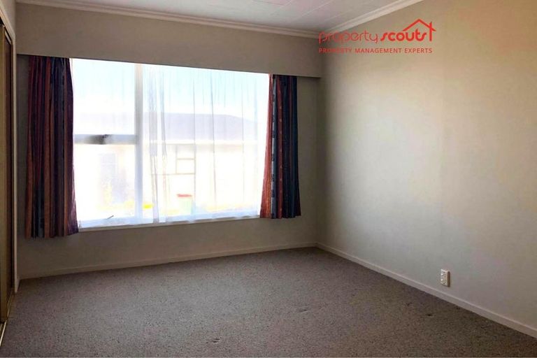 Photo of property in 61 Cracroft Street, Waitara, 4320