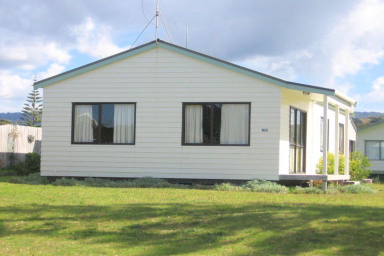 Photo of property in 105 Rangi Avenue, Whangamata, 3620