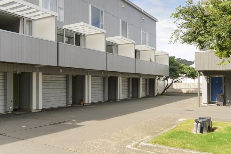 Photo of property in 18/37 Daniell Street, Newtown, Wellington, 6021