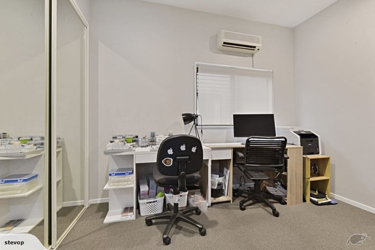 Photo of property in 329a Onehunga Mall, Onehunga, Auckland, 1061