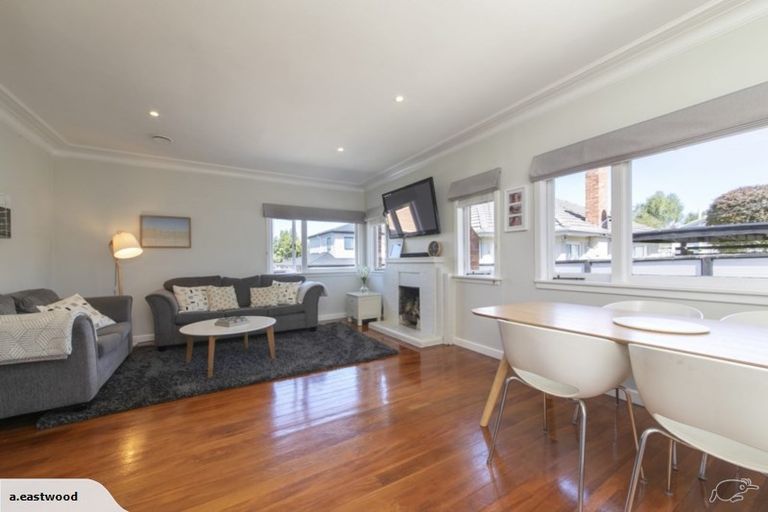 Photo of property in 29 Wallath Road, Onehunga, Auckland, 1061