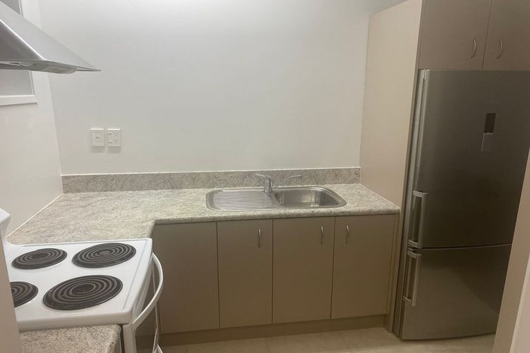 Photo of property in 49 Rua Road, Glen Eden, Auckland, 0602