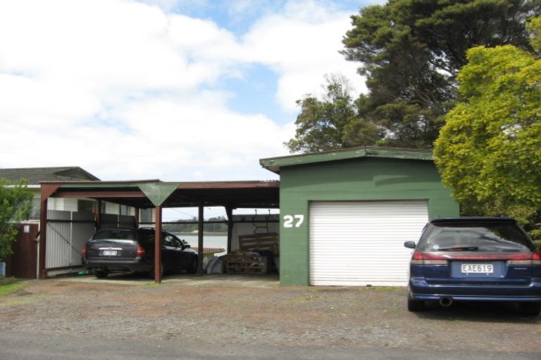 Photo of property in 27 Ferry Parade, Herald Island, Auckland, 0618