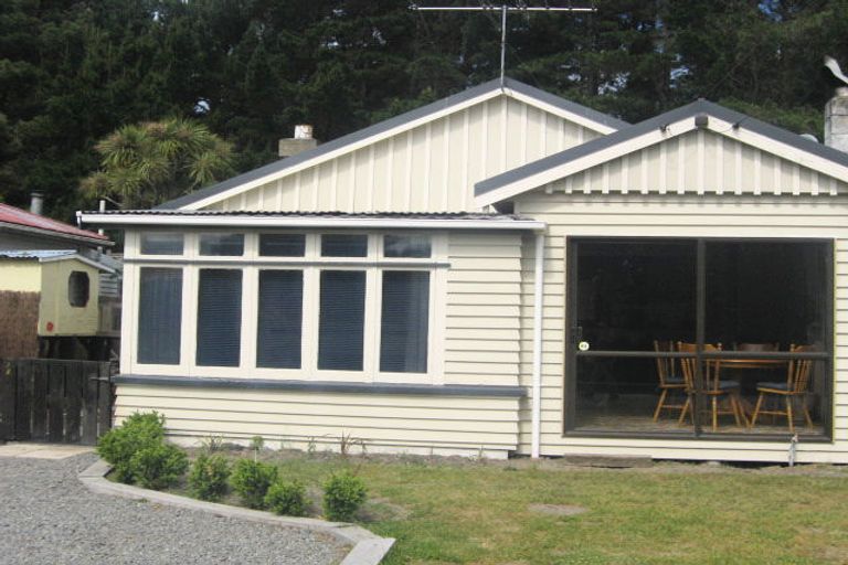 Photo of property in 177 Kings Road, Leithfield, 7481